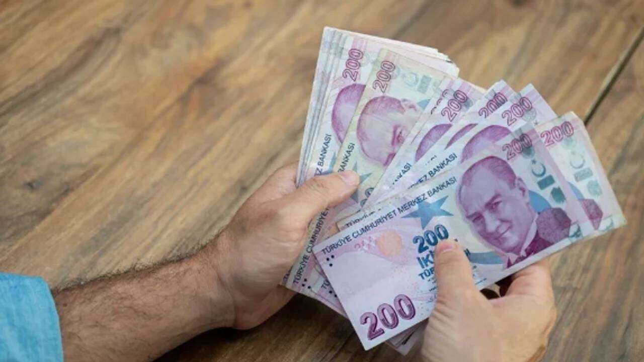 SGK uzmanı İsa Karakaş üstüne basa basa açıkladı: Yüksek emekli maaşı alacaklar! Bu detayı kaçırmayın 10